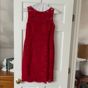Elegant Red Lace Sleeveless Dress